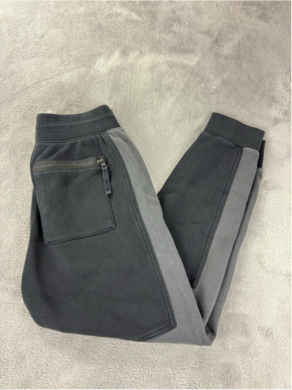 Nike Men's Size Medium Fleece Black Jogger Slim Pants DR8949-011 Style Number